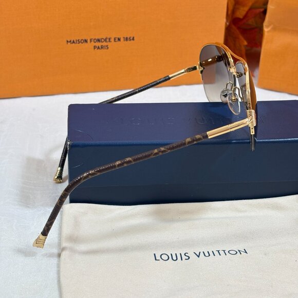 Louis Vuitton Goldtone Frame Monogram Canvas Petite Viola Pilote Sunglasses - Picture 3 of 14